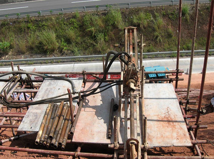 长宁地基好坏直接影响建筑稳定性，如何选择专业的地基注浆加固公司？ 